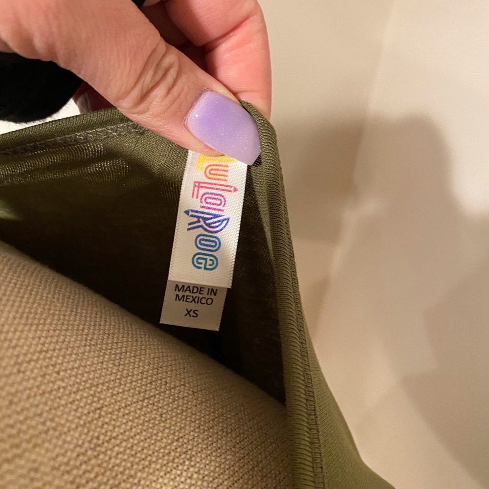 LuLaRoe Size XS Olive Colored Perfect T!! - Picture 3 of 5
